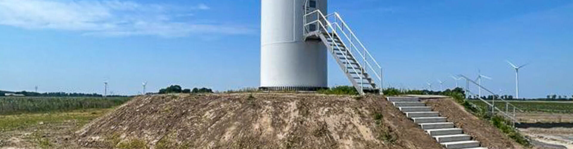 Prefab betonnen trappen in Biddinghuizen