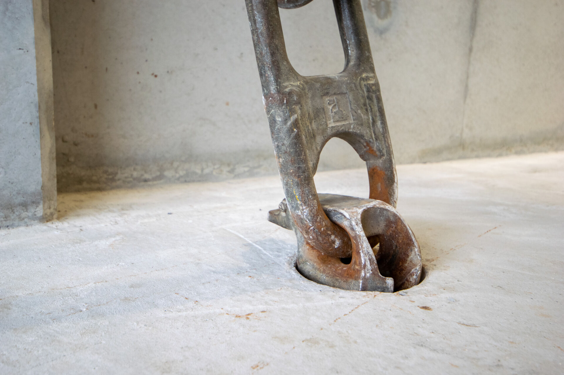 Betonsleeper met hijsvoorziening